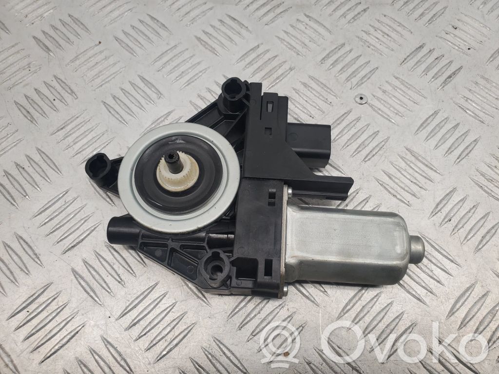 Jeep Grand Cherokee Priekinio lango pakelėjo varikliukas 