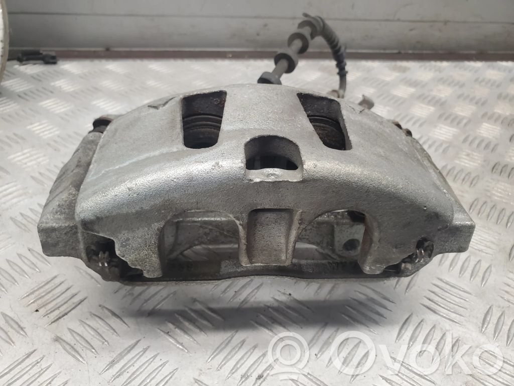Front brake caliper   519AC,A64BK,17986801