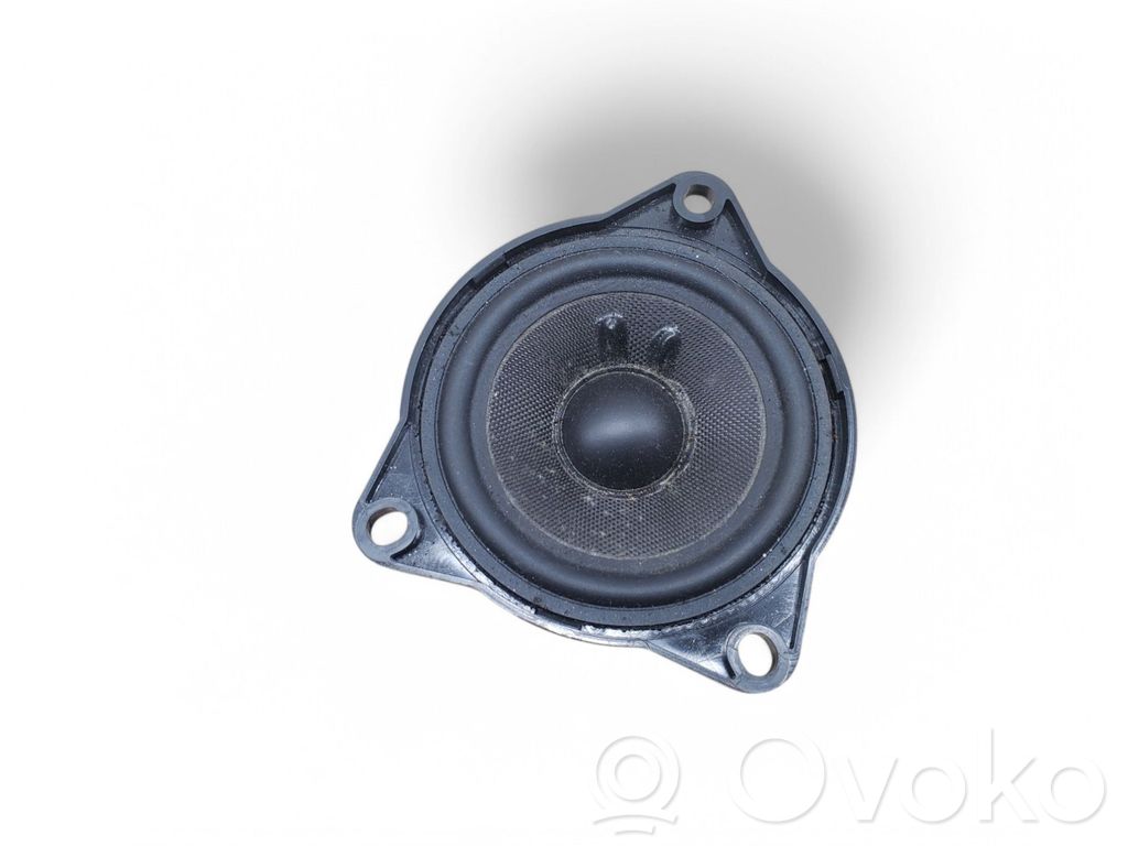 Porsche Cayenne (92A) Altavoz del panel 