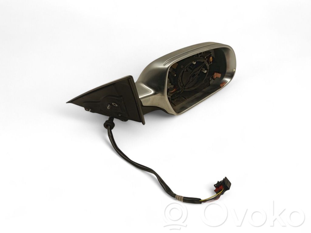 Elektryczne lusterko boczne drzwi przednich   8F0857528A,8K0857536D,8F1857410AJ