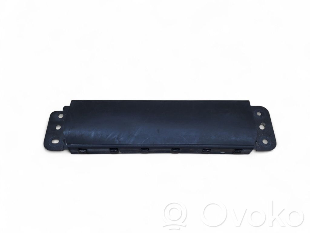Chrysler Pacifica Knieairbag 