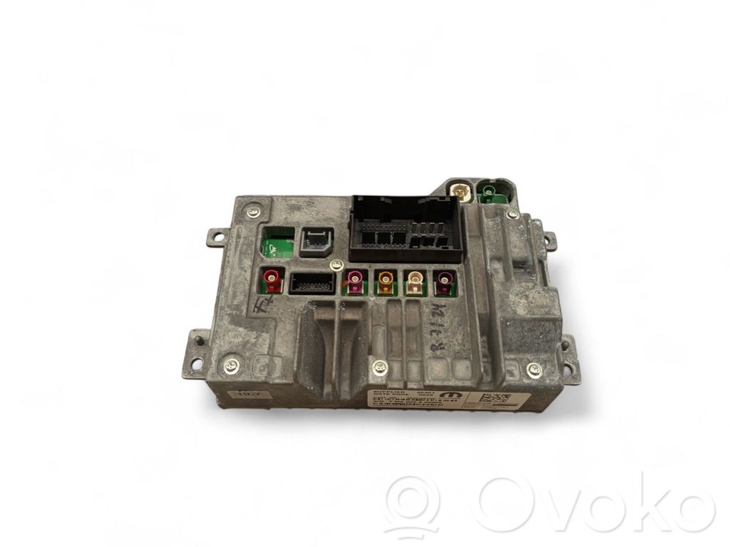 Chrysler Pacifica Radio/CD/DVD/GPS head unit 