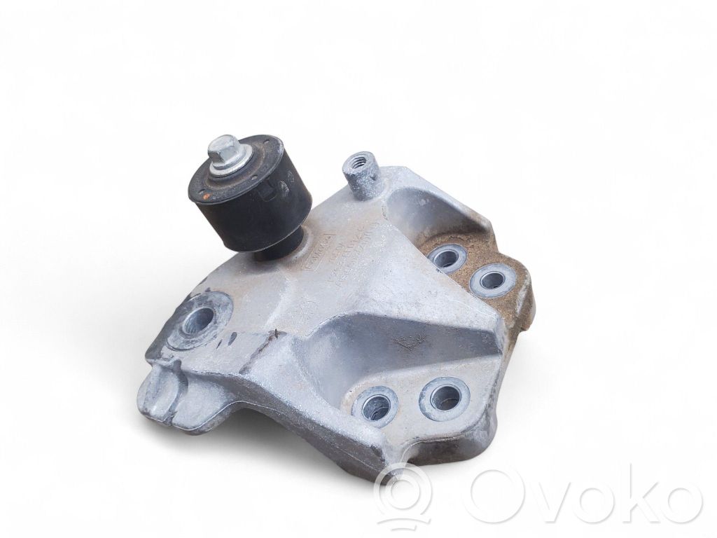 Lincoln Nautilus Engine mount bracket 