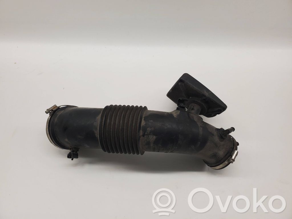 Componentă admisie aer   06E129629S,06E133911J