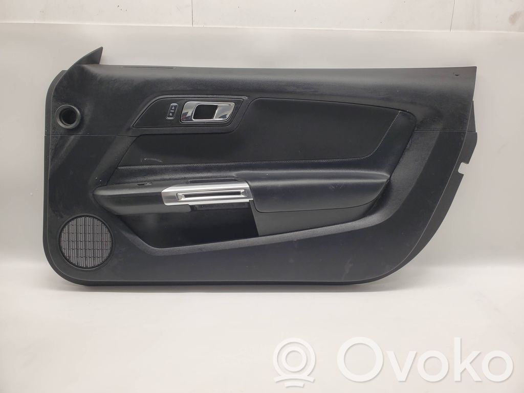 Ford Mustang VI Boczki / Poszycie drzwi przednich 
