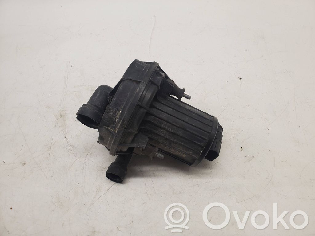 Audi A8 S8 D4 4H Pompă aer secundară 
