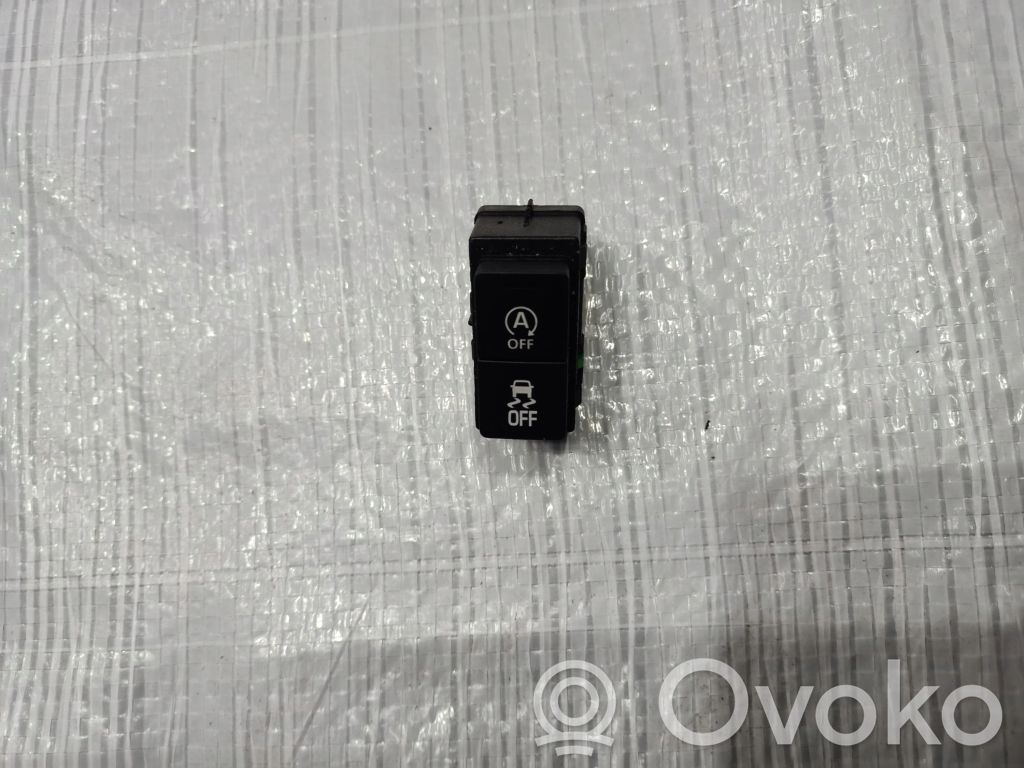 Jaguar E-Pace A set of switches 