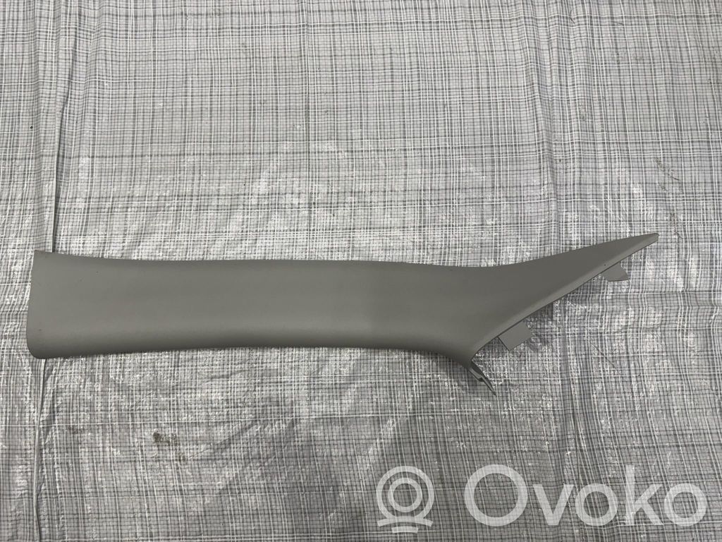 Jeep Compass Wiper trim 