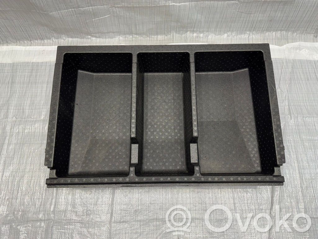 KIA Sorento IV Garniture de section de roue de secours 