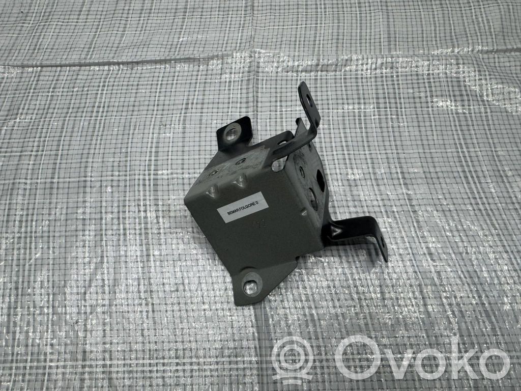 Maserati Grecale Fender mounting bracket 