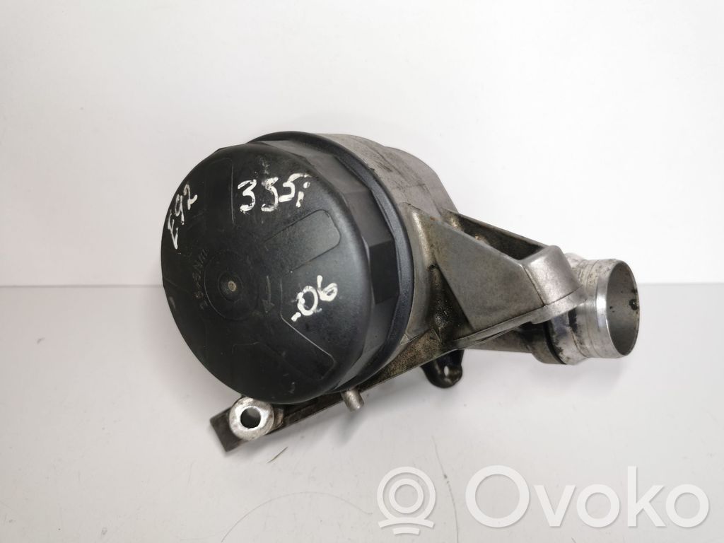 BMW 3 E92 E93 Oil filter cover 