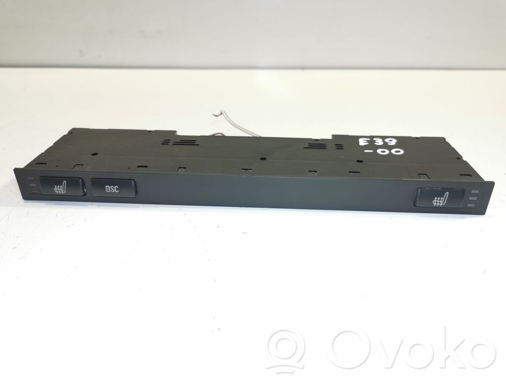 Seat heating switch   8373772,61318373772,03742077