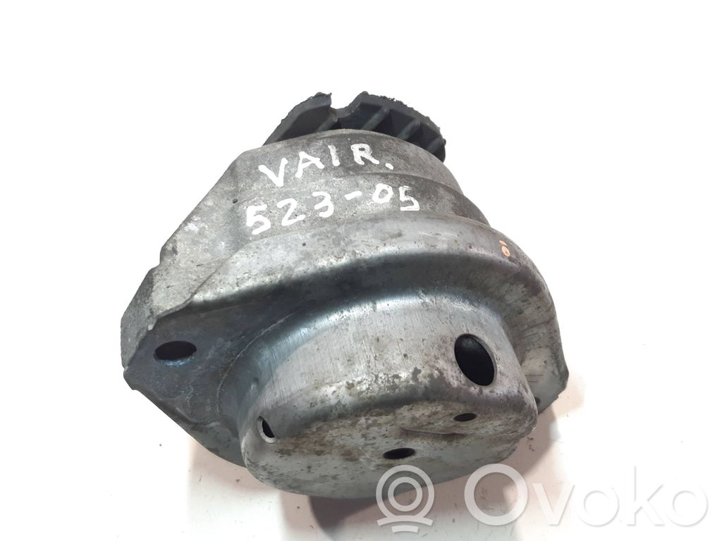 Engine mount bracket   6761089,586309F,15934612,22116761089