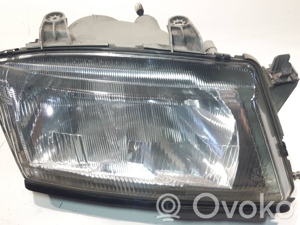 Saab 9-3 Ver1 Etu-/Ajovalo 