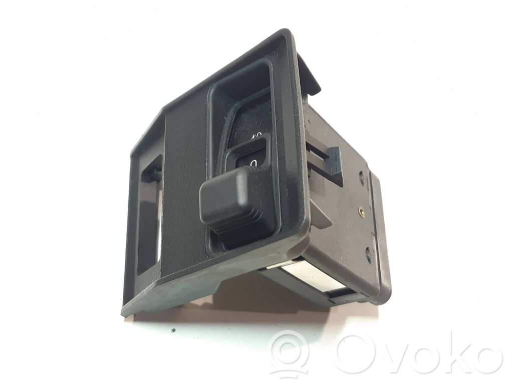 Interruptor de luz antiniebla   8110498