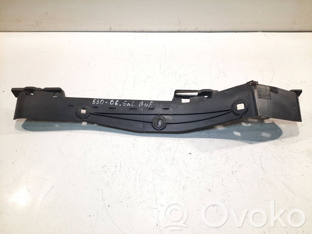 BMW 5 E60 E61 Soporte de montaje del parachoques trasero 