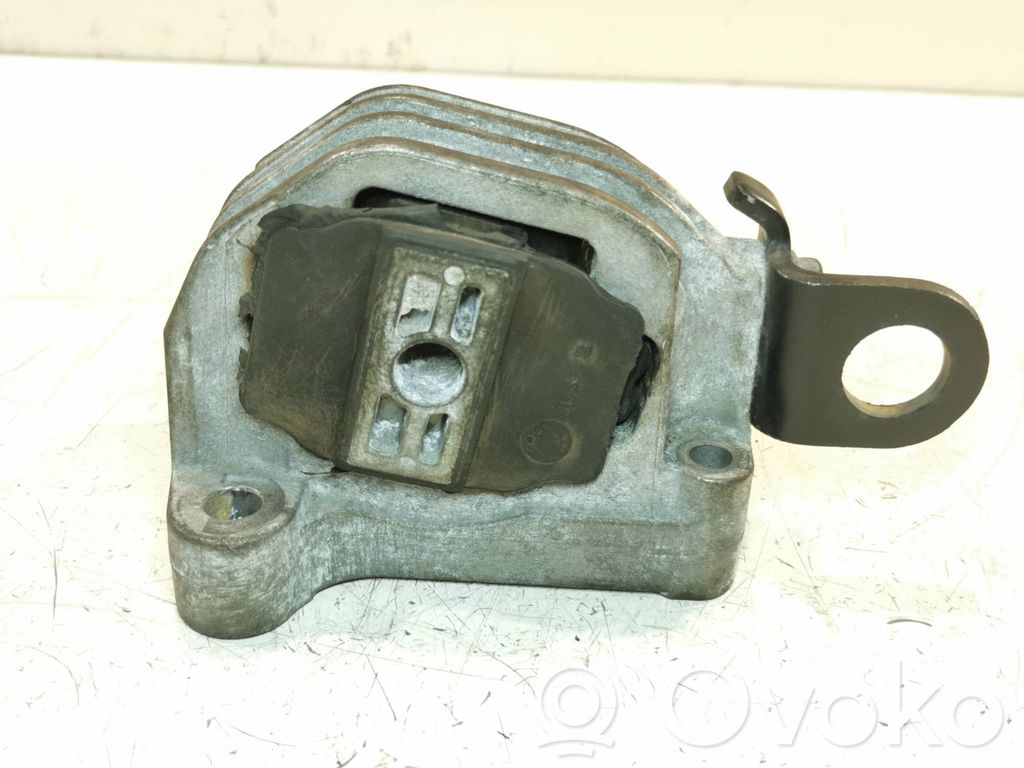 Engine mount bracket   326D20E