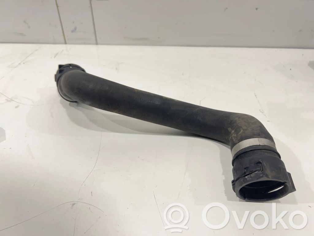 BMW 3 E90 E91 Engine coolant pipe/hose 