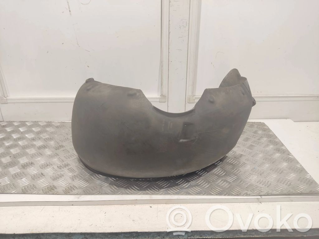 Audi 80 90 S2 B4 Rivestimento paraspruzzi parafango posteriore 