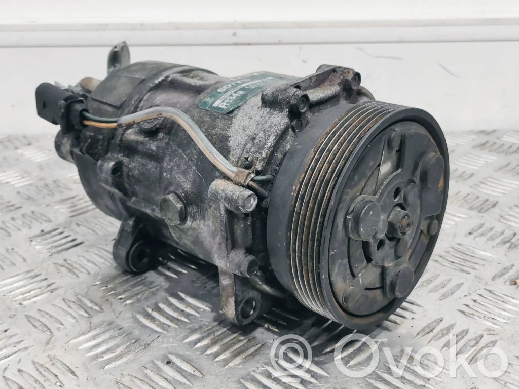 Volkswagen Golf V Kompresor / Sprężarka klimatyzacji A/C 
