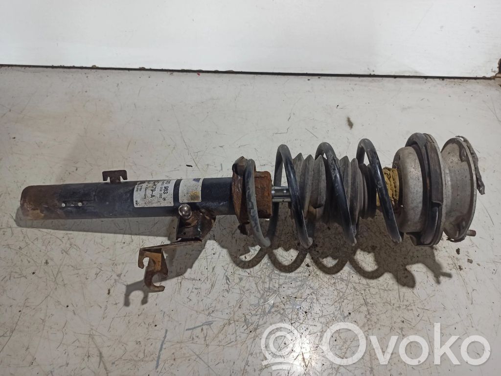 BMW 1 E81 E87 Priekšpusē amortizators ar atsperi 