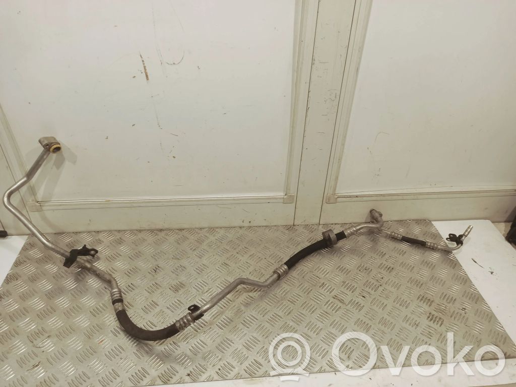 BMW 3 E90 E91 Air conditioning (A/C) pipe/hose 
