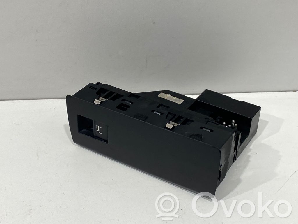 Interruptor del elevalunas eléctrico   6962507,0521KAL01,HW05SW07