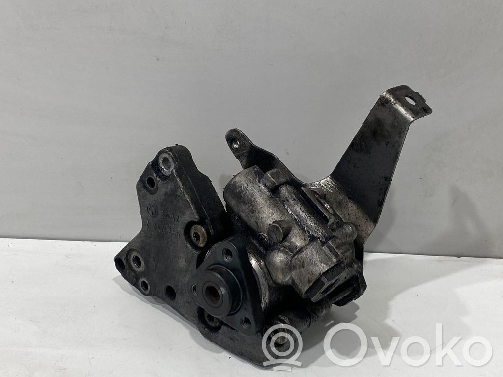 Power steering pump   6762279,2247556,3742
