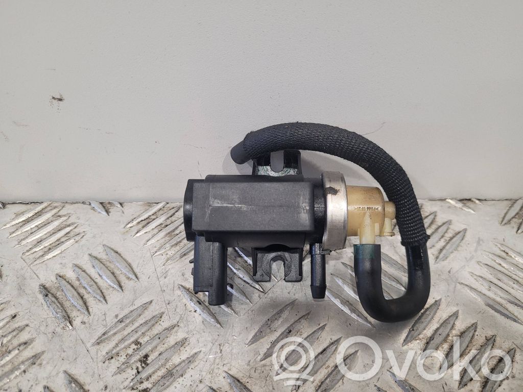 Zawór podciśnienia / Elektrozawór turbiny   72875080