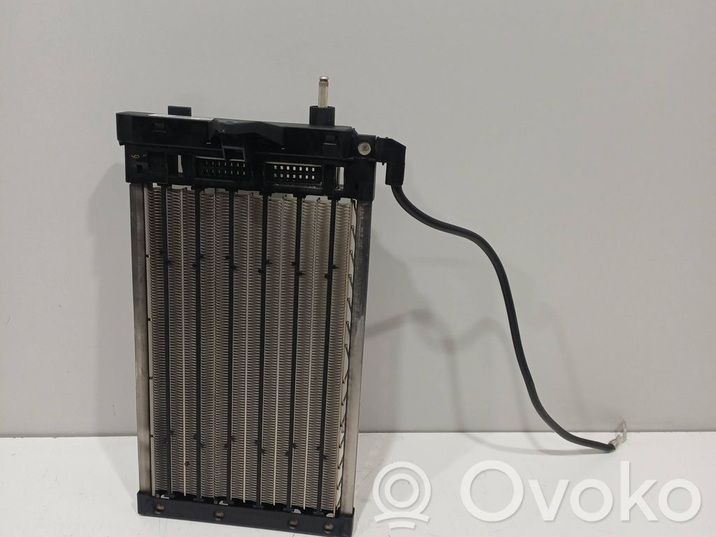 BMW 3 E92 E93 Elektrinis salono pečiuko radiatorius 