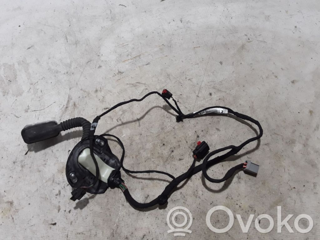 Otros cableados   68251741AB