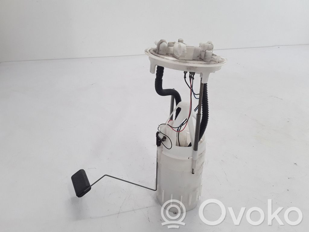 Renault Master II Pompe à carburant 
