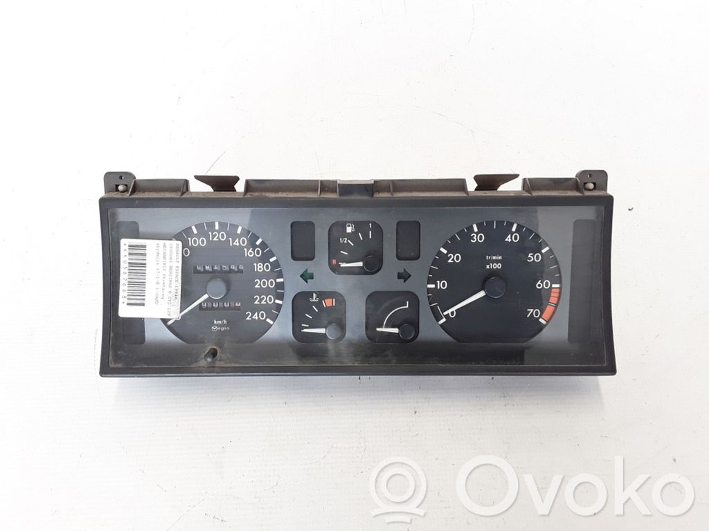 Renault Espace II Spidometrs (instrumentu panelī) 