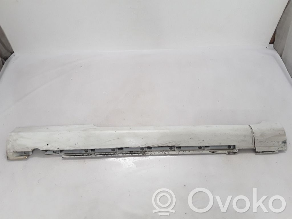 Volvo C70 Slenkstis 