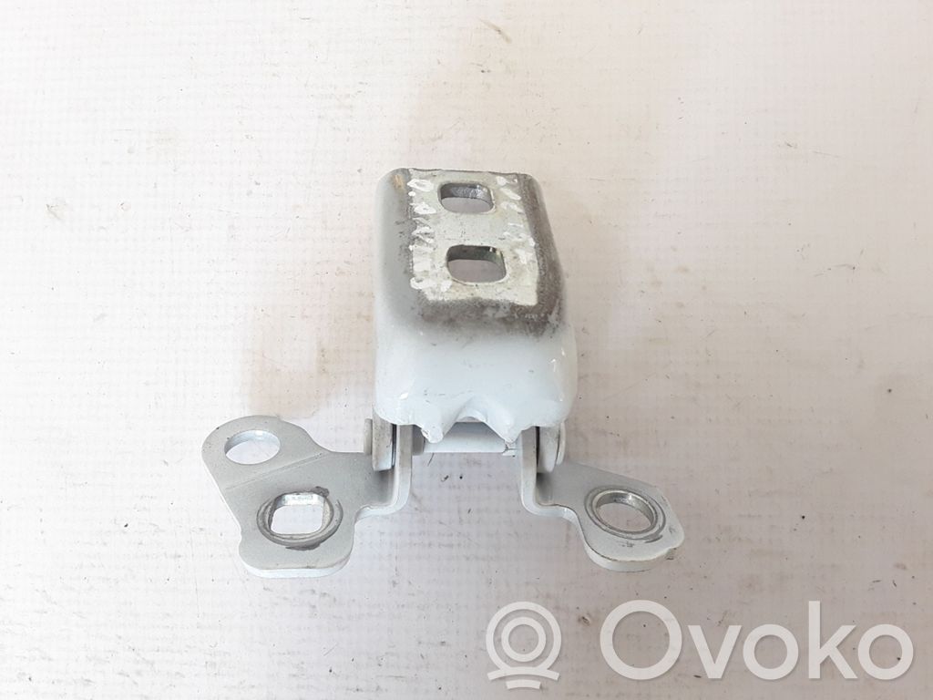 Renault Zoe Front door upper hinge 