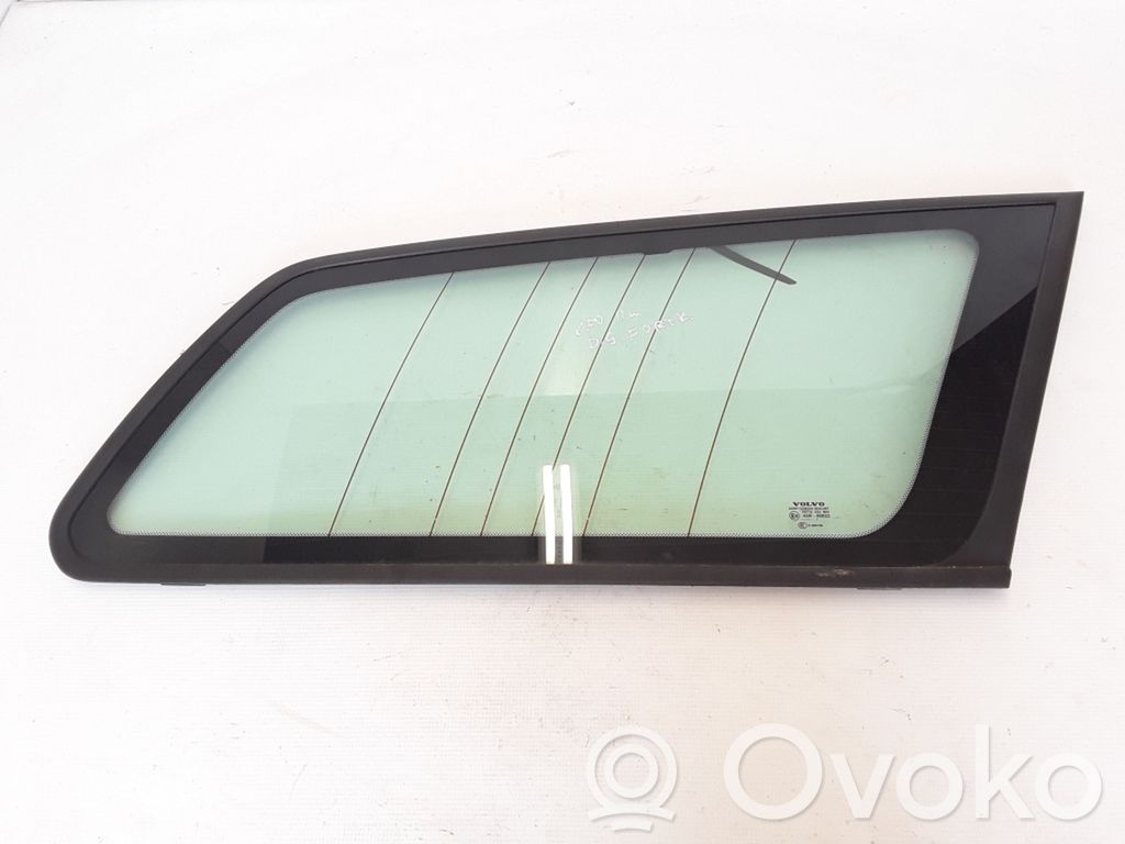 Volvo V50 Rear side window 