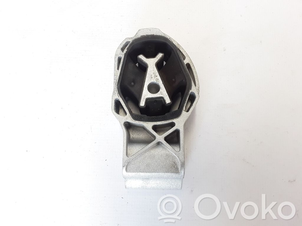 Volvo XC40 Engine mount bracket 