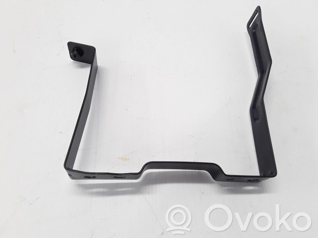Volvo XC90 Battery bracket 