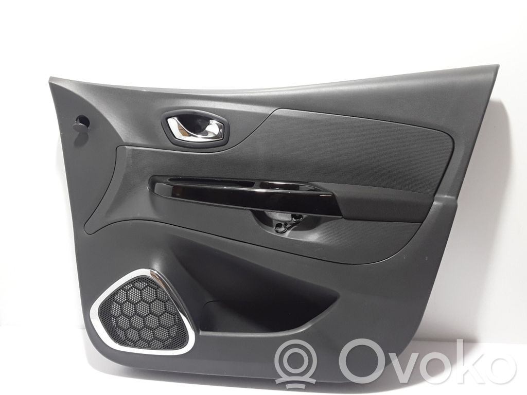 Renault Captur Front door card panel trim 