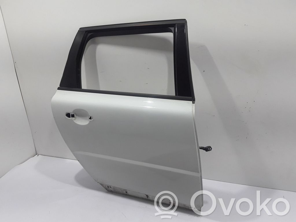 Volvo V70 Puerta trasera 