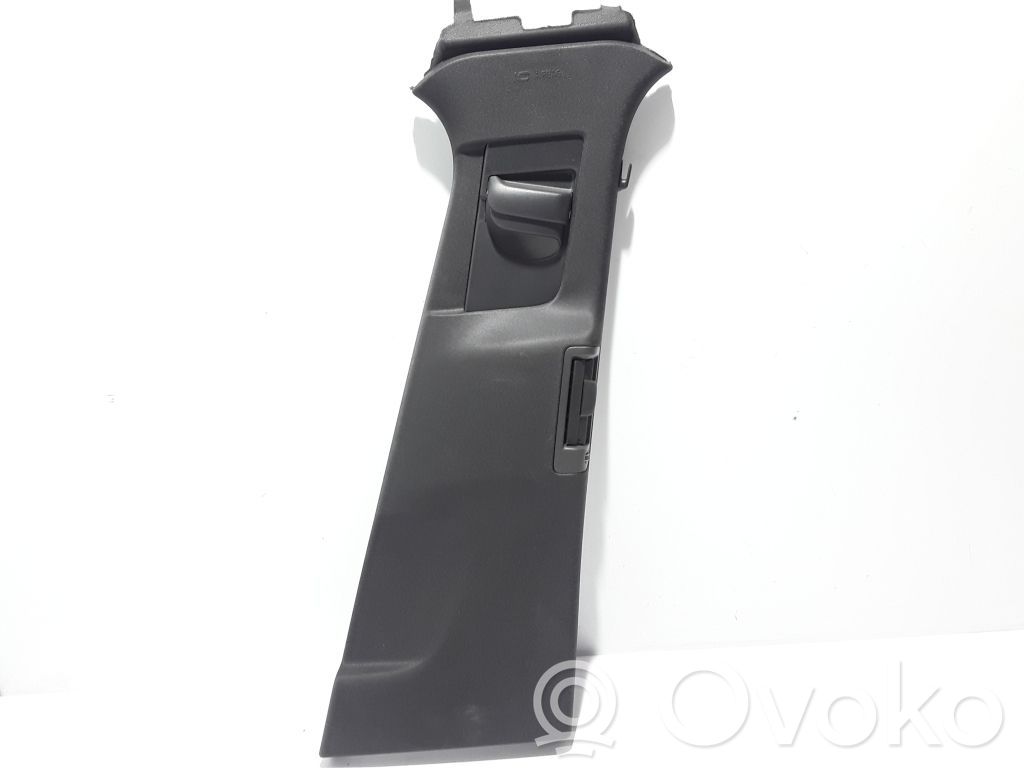 Volvo S90, V90 Rivestimento montante (B) (superiore) 