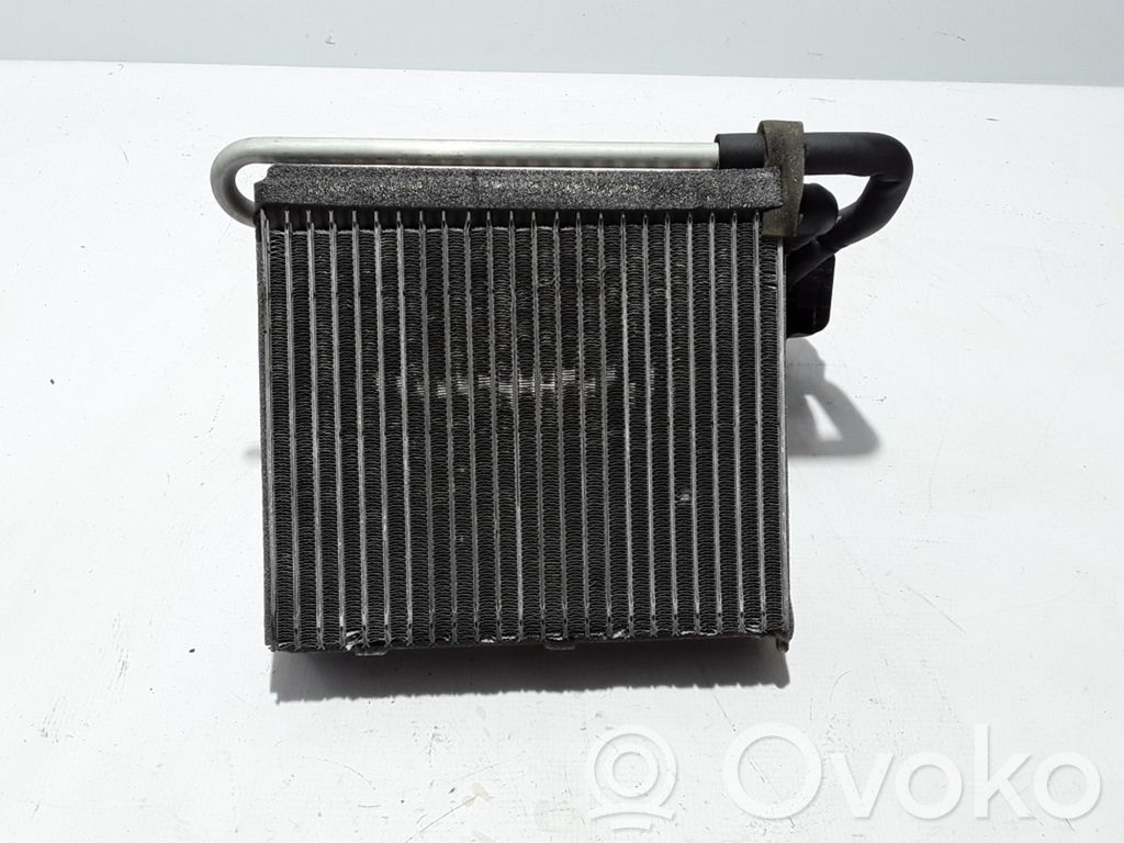 Volvo V40 Radiator (interior) aer condiționat (A/C) 