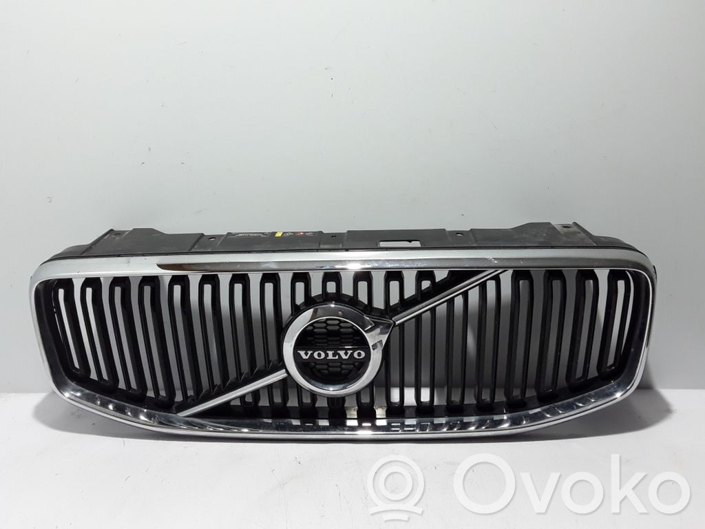 Volvo XC60 Etusäleikkö 