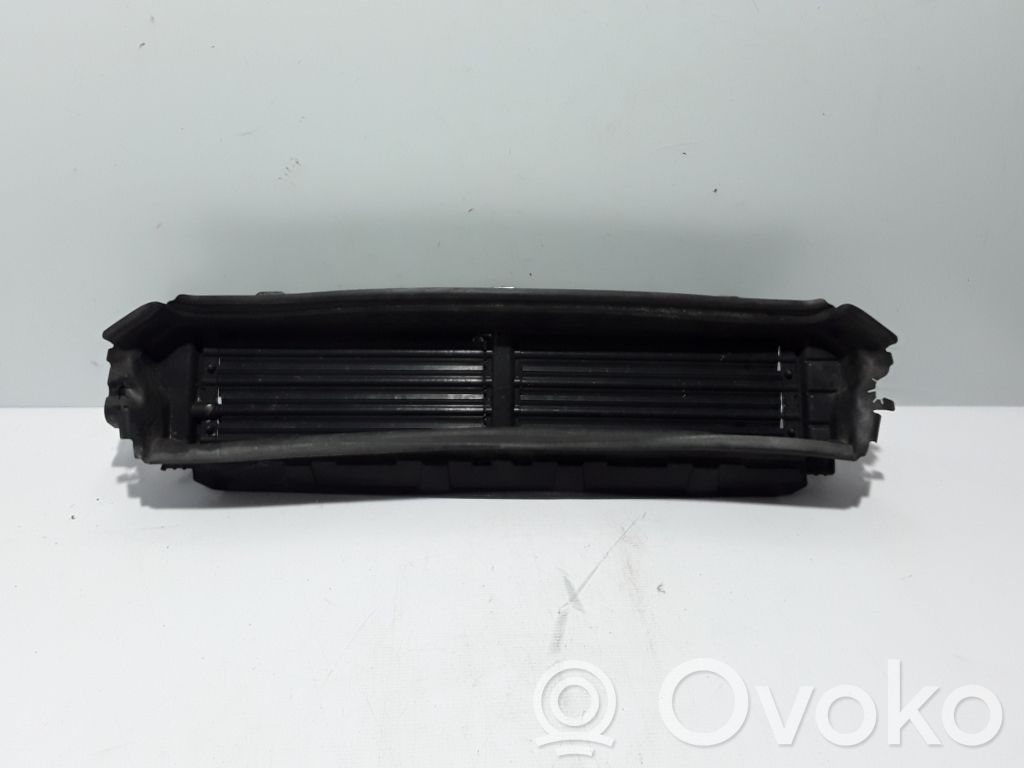 Volvo V60 Interkūlera radiators 