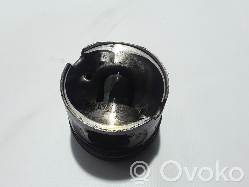 BMW 5 F10 F11 Kolben mit Pleuel 