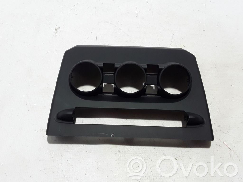 Dacia Duster II Moldura del panel (Usadas) 