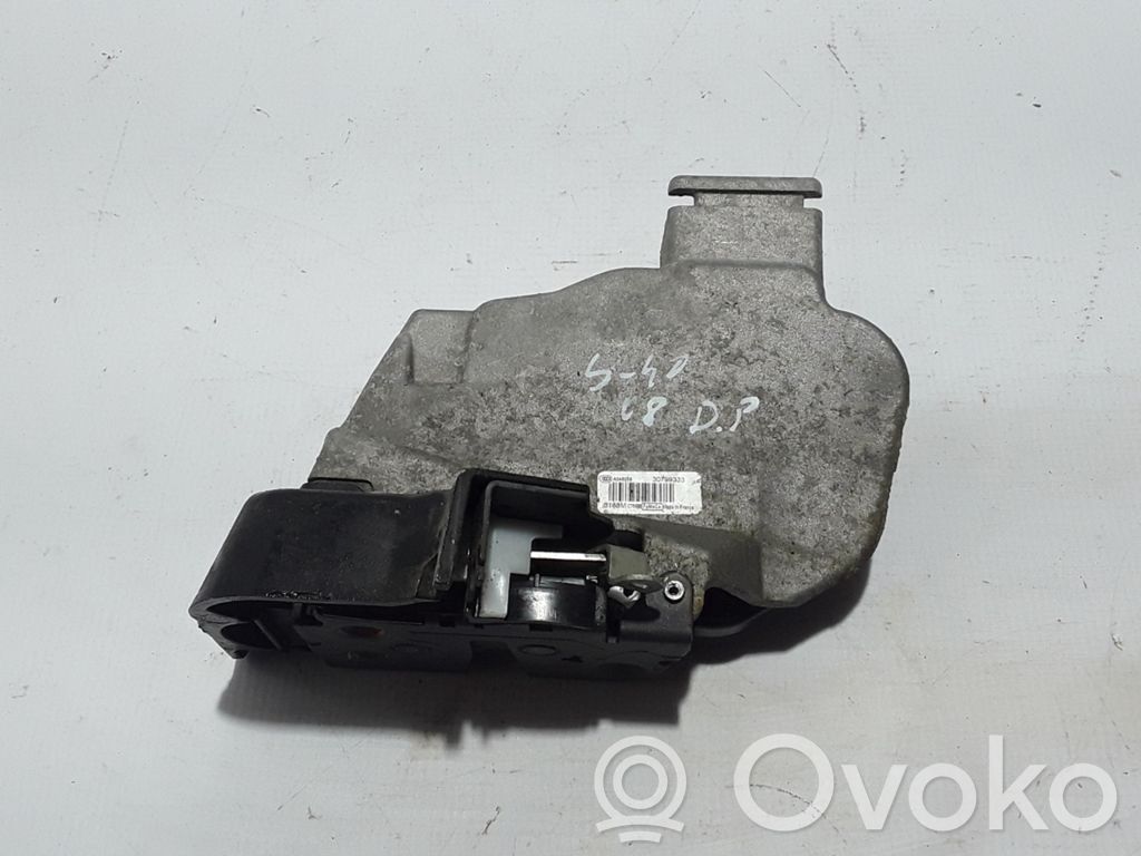 Volvo S40 Front door lock 
