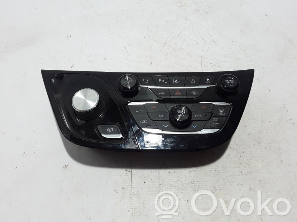 Chrysler Pacifica Air conditioner control unit module 