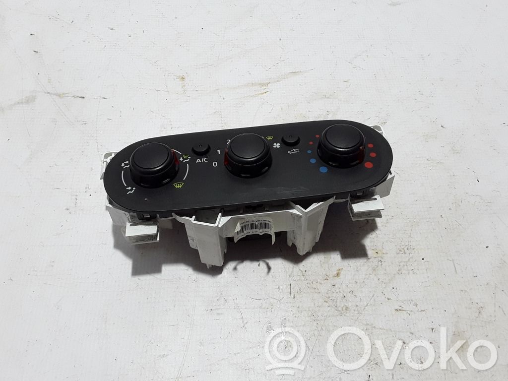 Renault Trafic III (X82) Air conditioner control unit module 