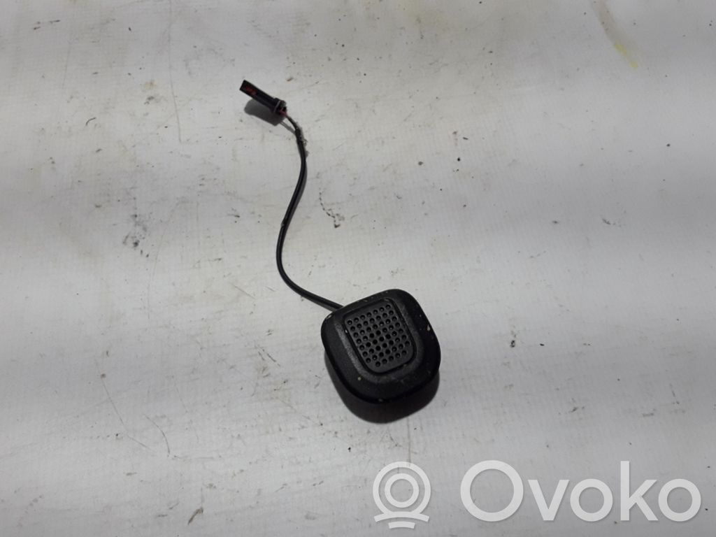 Mikrofons (bluetooth / tālrunis)   68207349AB